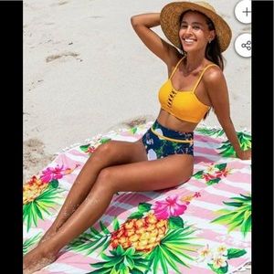 Cupshe  yellow  Navy Floral Bikini